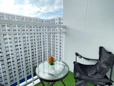 Dandelion at Shore Residences 1BR by JBCo