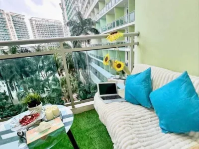 Azure 1 bedroom Rio tower