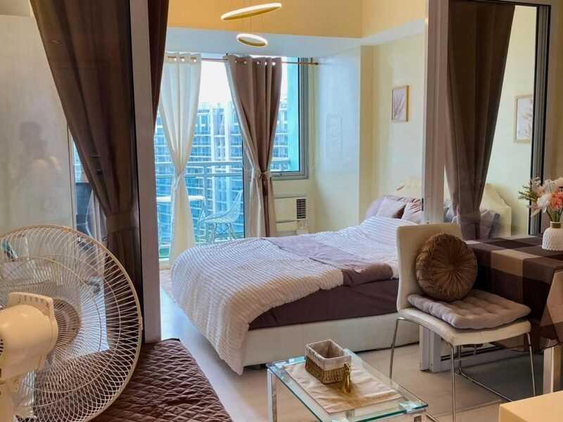 Carnation at Azure 1BR St. Tropez Tower