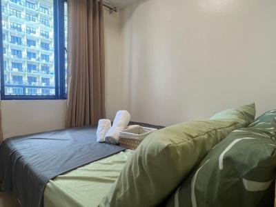 Evergreen @ Sea Residences 1BR by JBCo