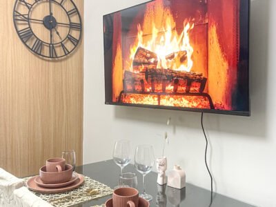 Onyx @ Shell Residences 1BR by JBCo