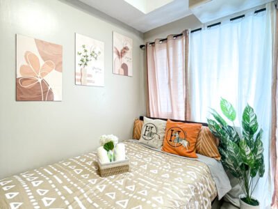 Onyx @ Shell Residences 1BR by JBCo