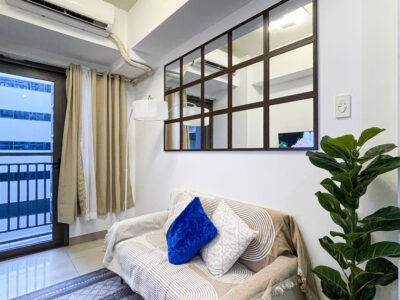 CRYSTAL @ S Residences 1BR by JBCo