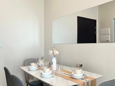 Sage @ Gentry Manor 1BR by JBCo