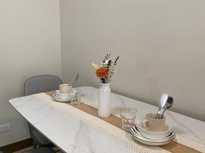 Chives @ Gentry Manor 1BR by JBCo