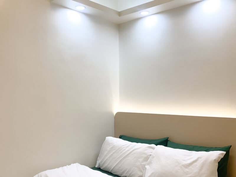 OVAL @ Shore 3 Residences 1BR by JBCo