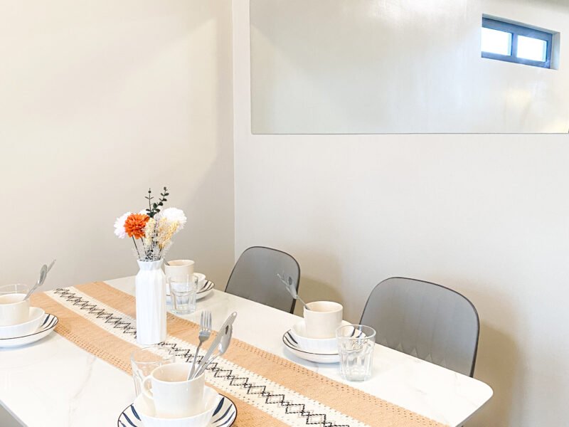 Thyme @ Gentry Manor 1BR by JBCo