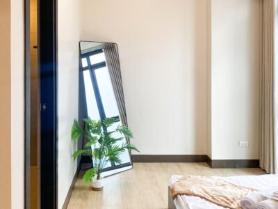 Thyme @ Gentry Manor 1BR by JBCo