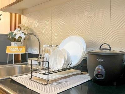 Chamomile @ Shore Residences 1BR by JBCo