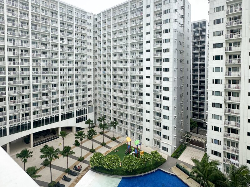 Granite @ Shore 1 Residences 2BR by JBCo