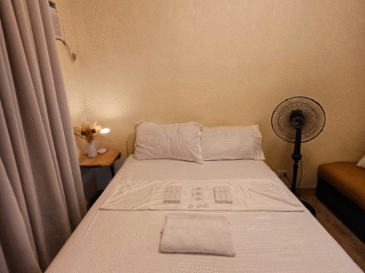 Studio Unit - Fully Furnished in Milan Residences by Triple J Staycation