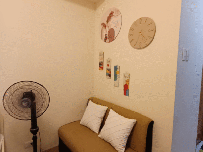 Studio Unit - Fully Furnished in Milan Residences by Triple J Staycation